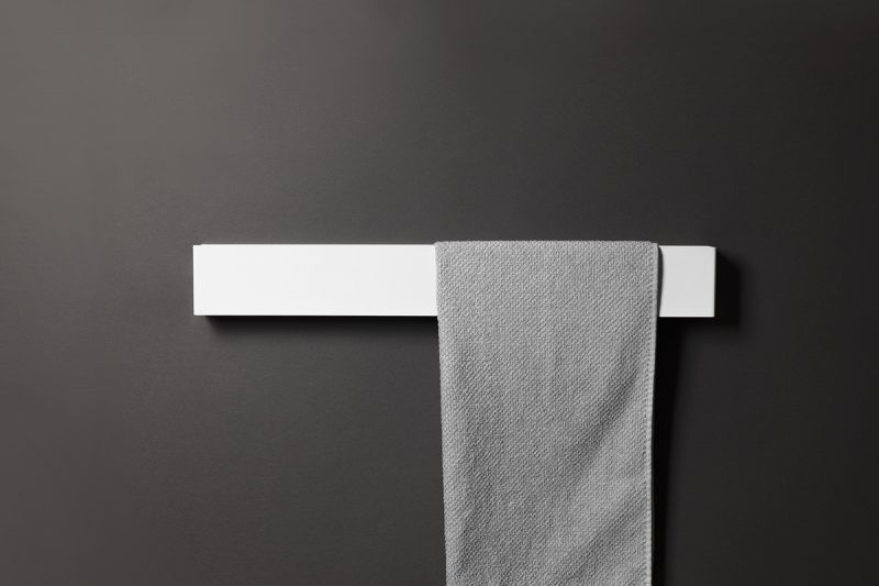 biały reling na ręczniki TU10 60 cm